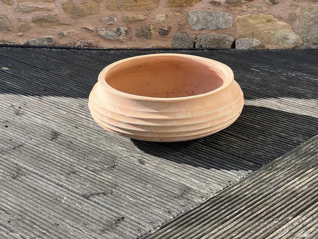 Cretan terracotta pots
